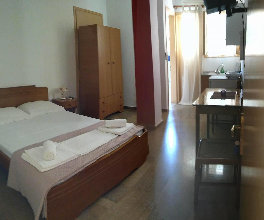 Hotel apartamentowy Petros
